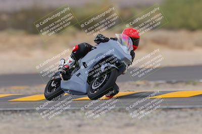 media/Sep-11-2022-SoCal Trackdays (Sun) [[81b7e951af]]/Turn 7 (1145am)/